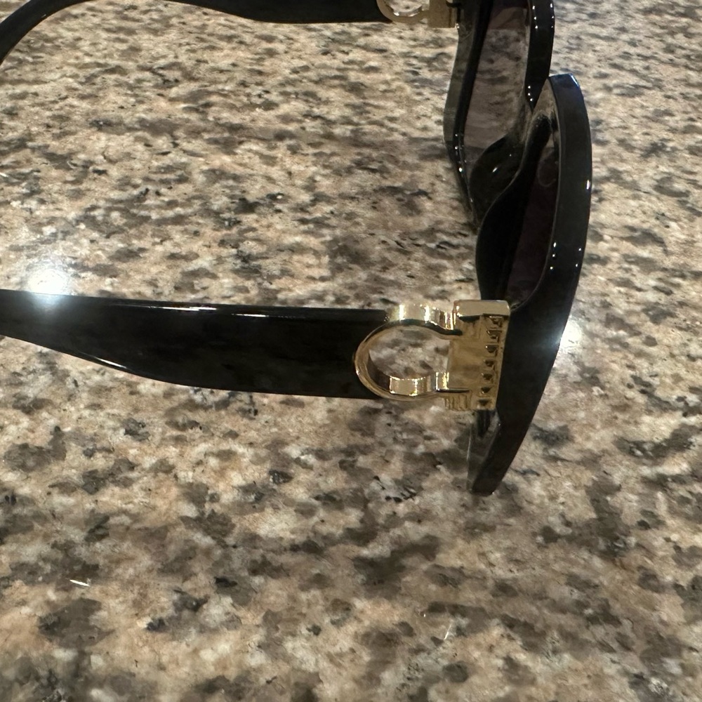 Sunglasses for sale!